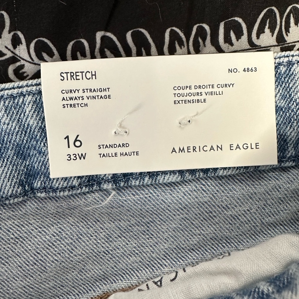 AE Curvy Straight Vintage Jeans - Picture 3 of 3